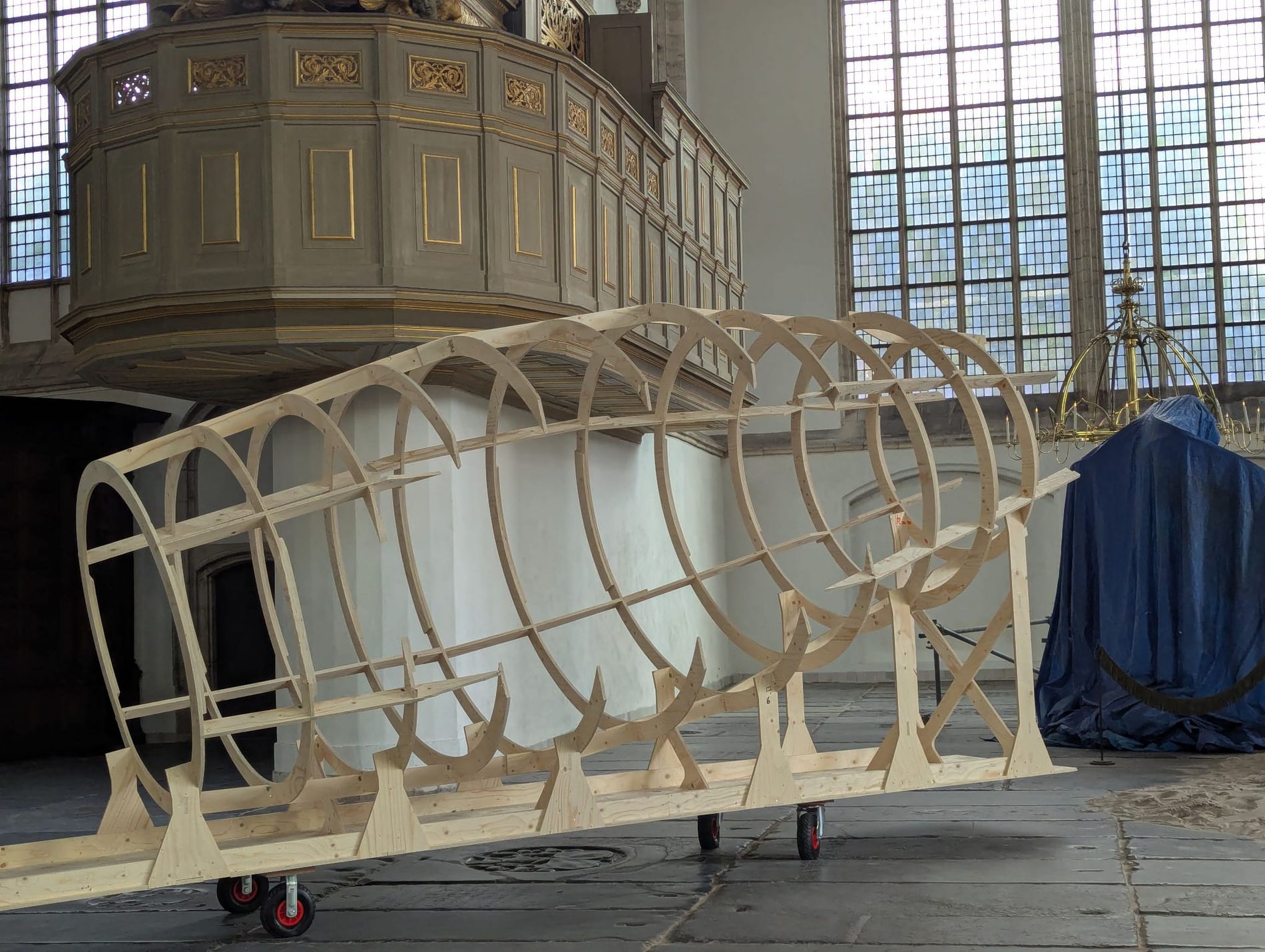 Oude Kerk — CNC-gefreesde boog